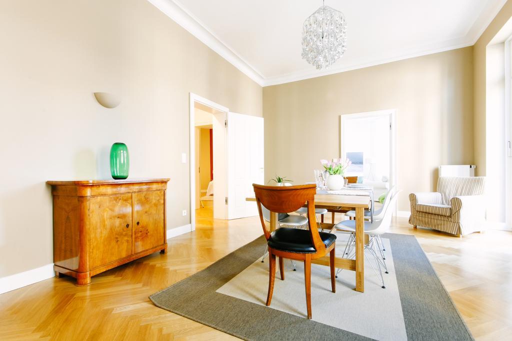 Business Apartment Deluxe Baden-Baden Zimmer foto