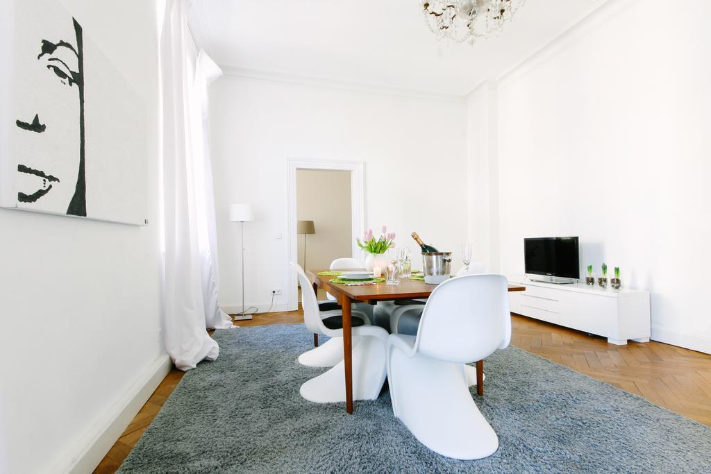 Business Apartment Deluxe Baden-Baden Zimmer foto